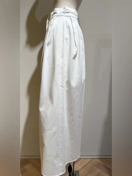 MaxMara White Button-Front High-Waist Maxi Skirt - Picture 8 of 11